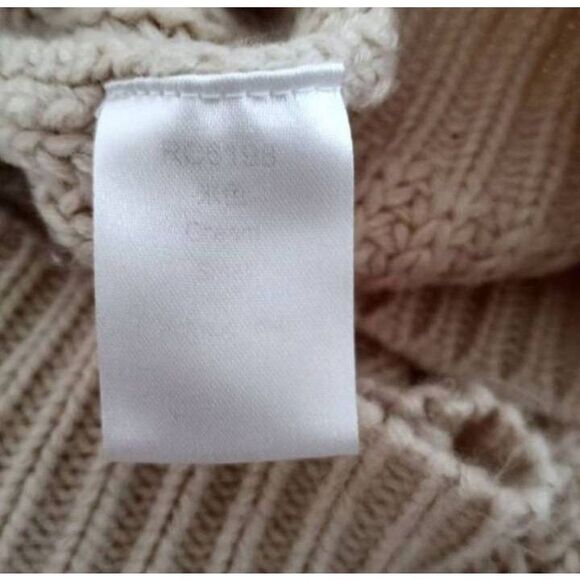 CREAM TURTLENECK SWEATER SZ.S EUC. - Picture 5 of 6